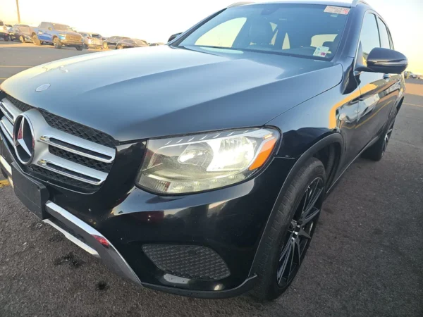 2017 Mercedes-Benz GLC 300