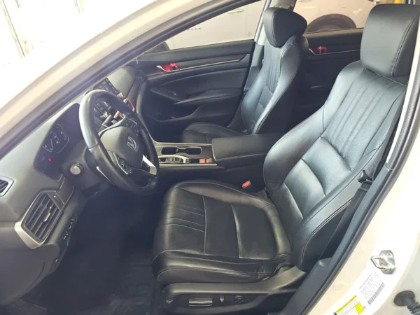 2018 Honda Accord Sedan Touring 2.0T