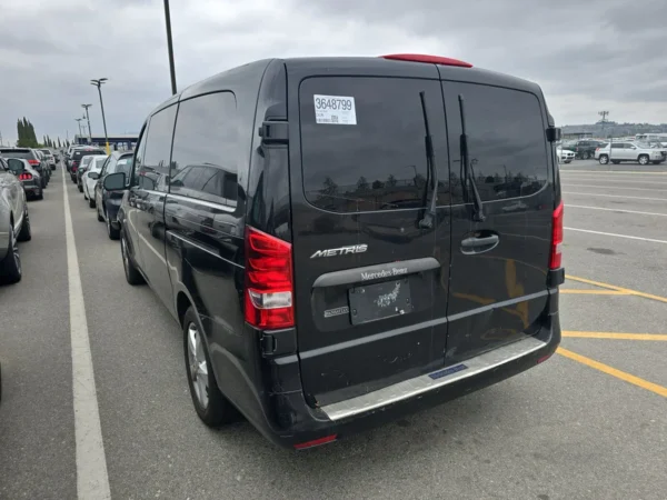 2018 Mercedes-Benz Metris Passenger Van 126.0" WB