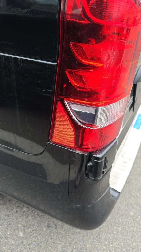 2018 Mercedes-Benz Metris Passenger Van 126.0" WB