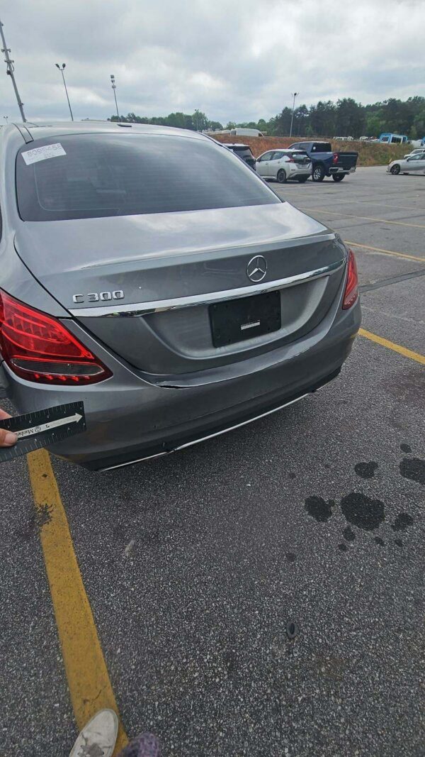 2015 Mercedes-Benz C 300 Sedan