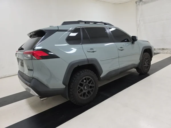 2019 Toyota RAV4 Adventure
