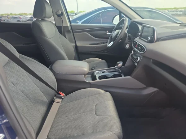 2020 Hyundai Santa Fe SE