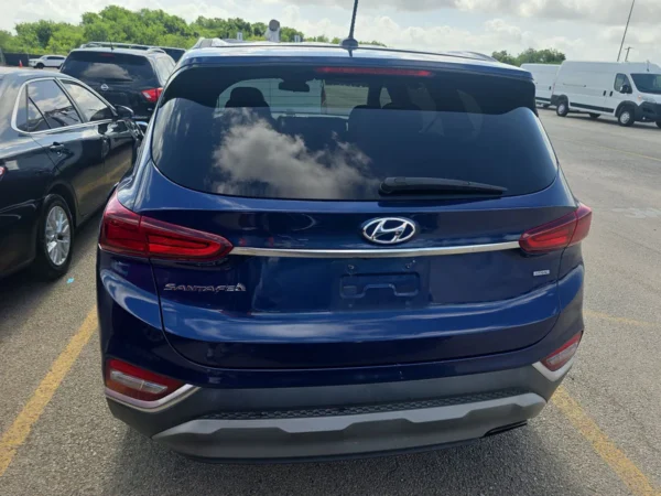 2020 Hyundai Santa Fe SE
